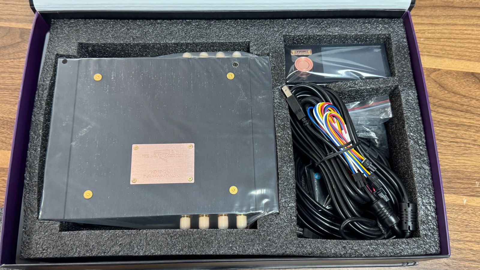 Zapco HDSP-Z16 V AD-8A | Previous Display