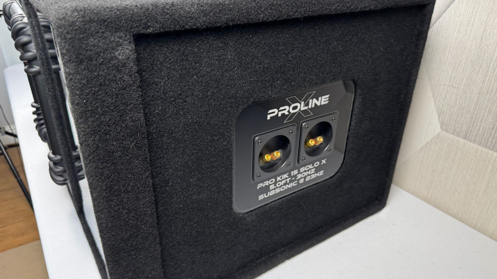 Proline X Professional Series Loaded Subwoofer Box - Kicker SoloX 15 inch
