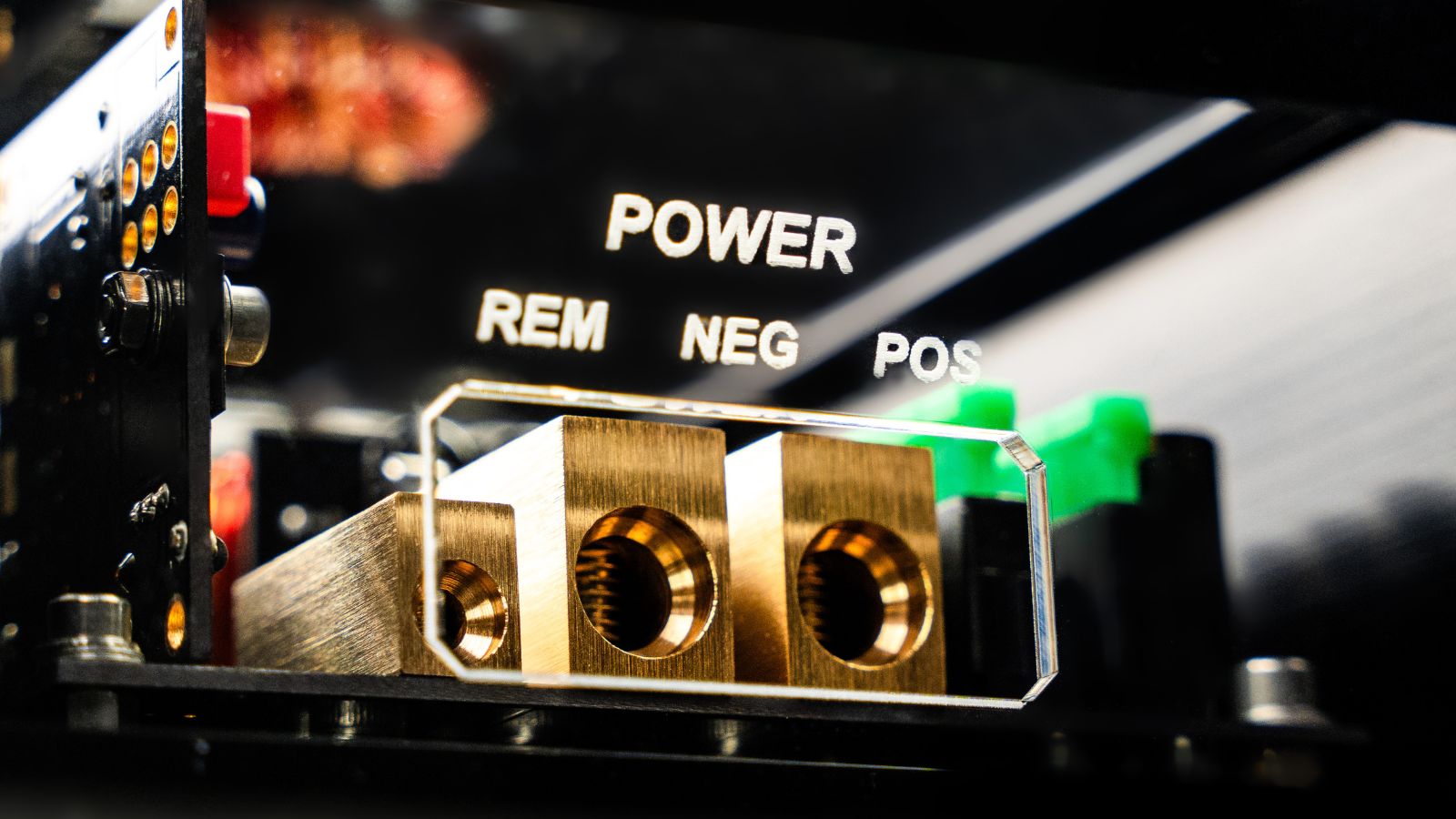 Audiowave Active 250 Full - Range Monoblock Amplifier - Audiowave Amplifier for car audio systems