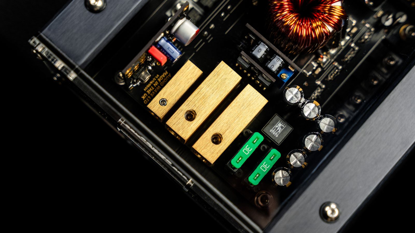 Audiowave Active 250 Full - Range Monoblock Amplifier - Audiowave Amplifier for car audio systems