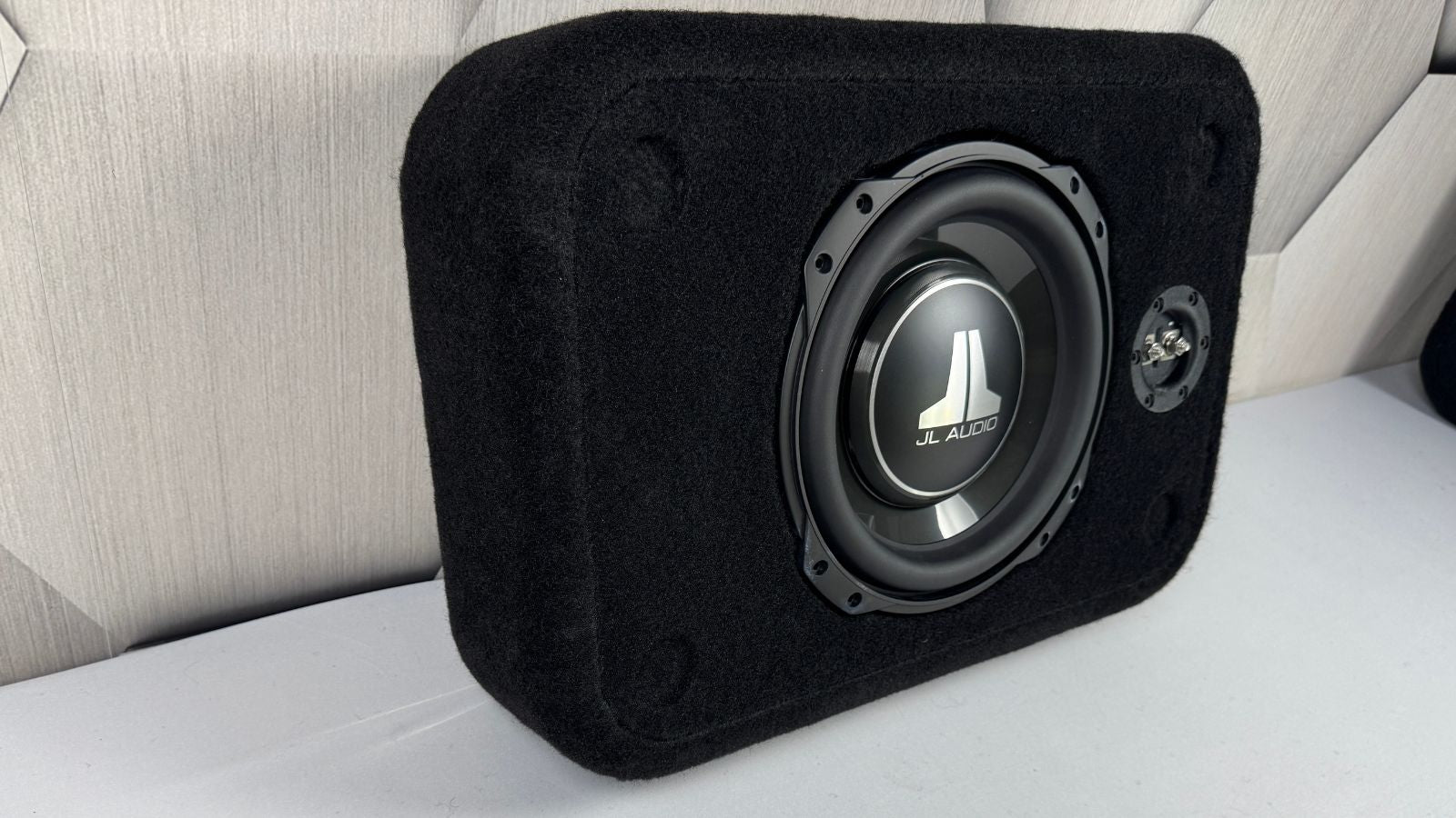 JL Audio 10TW3 - D4 in Proline X Micro Series Enclosure|Proline X|Audio Intensity