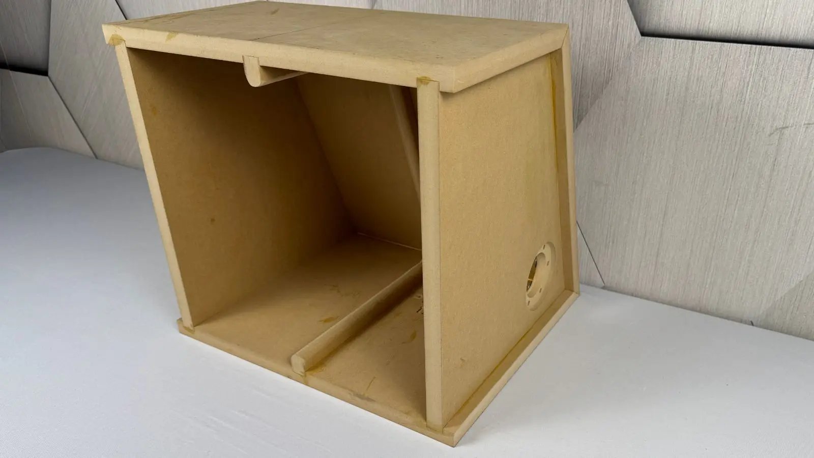 Proline X Performance P12-S Sealed Enclosure